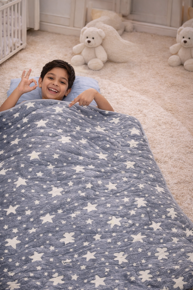 Kradyl Kroft Glow in the Dark Blankets | Large Size - Grey Star