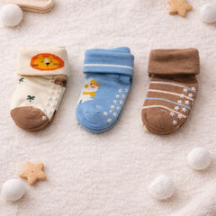 Kradyl Kroft Set of 3 Premium New Born Baby Socks with Foot Grip (0 to 1 Yrs) - Style 10